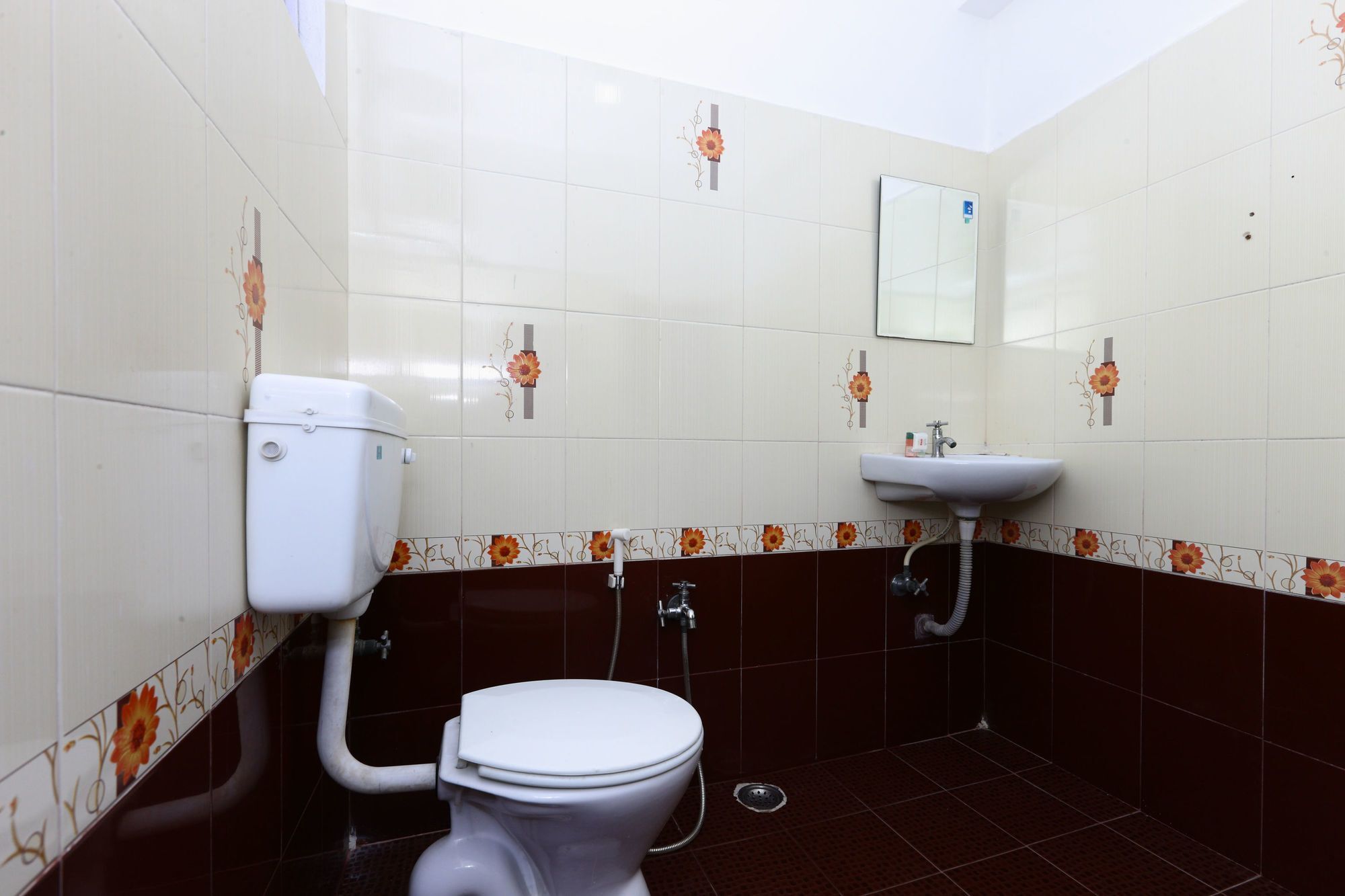 Oyo 8282 Heritage Residency