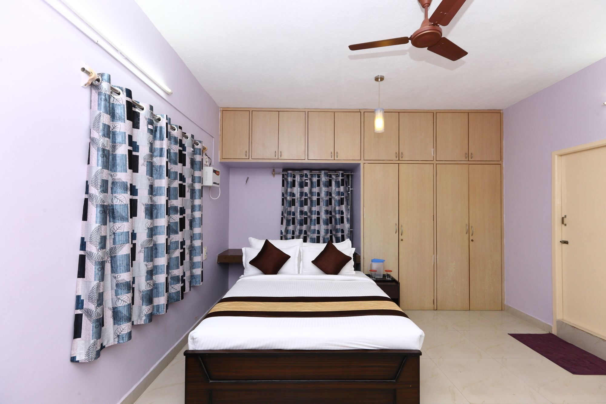 Oyo 8282 Heritage Residency Hotel