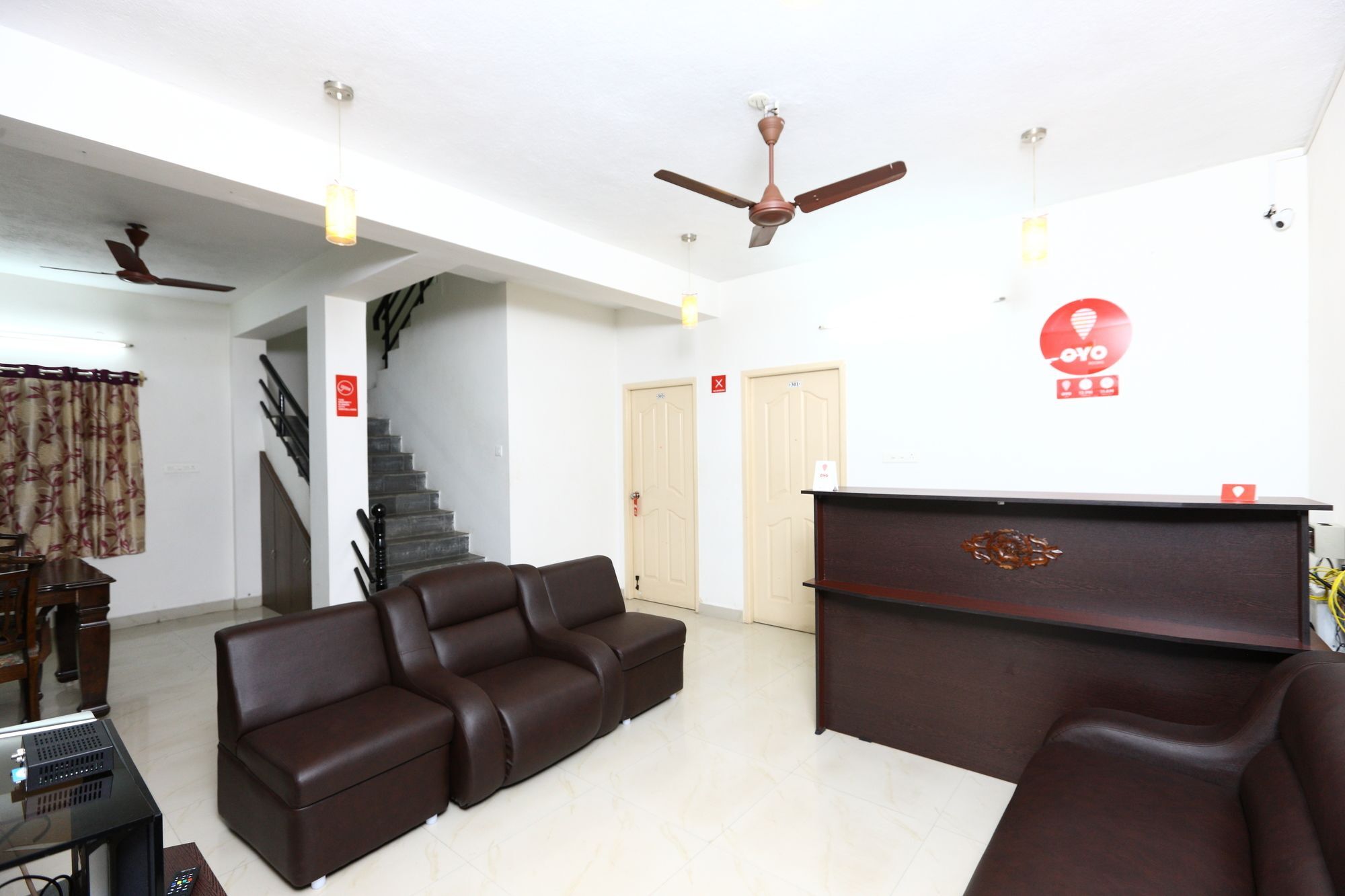 Hotel Oyo 8282 Heritage Residency