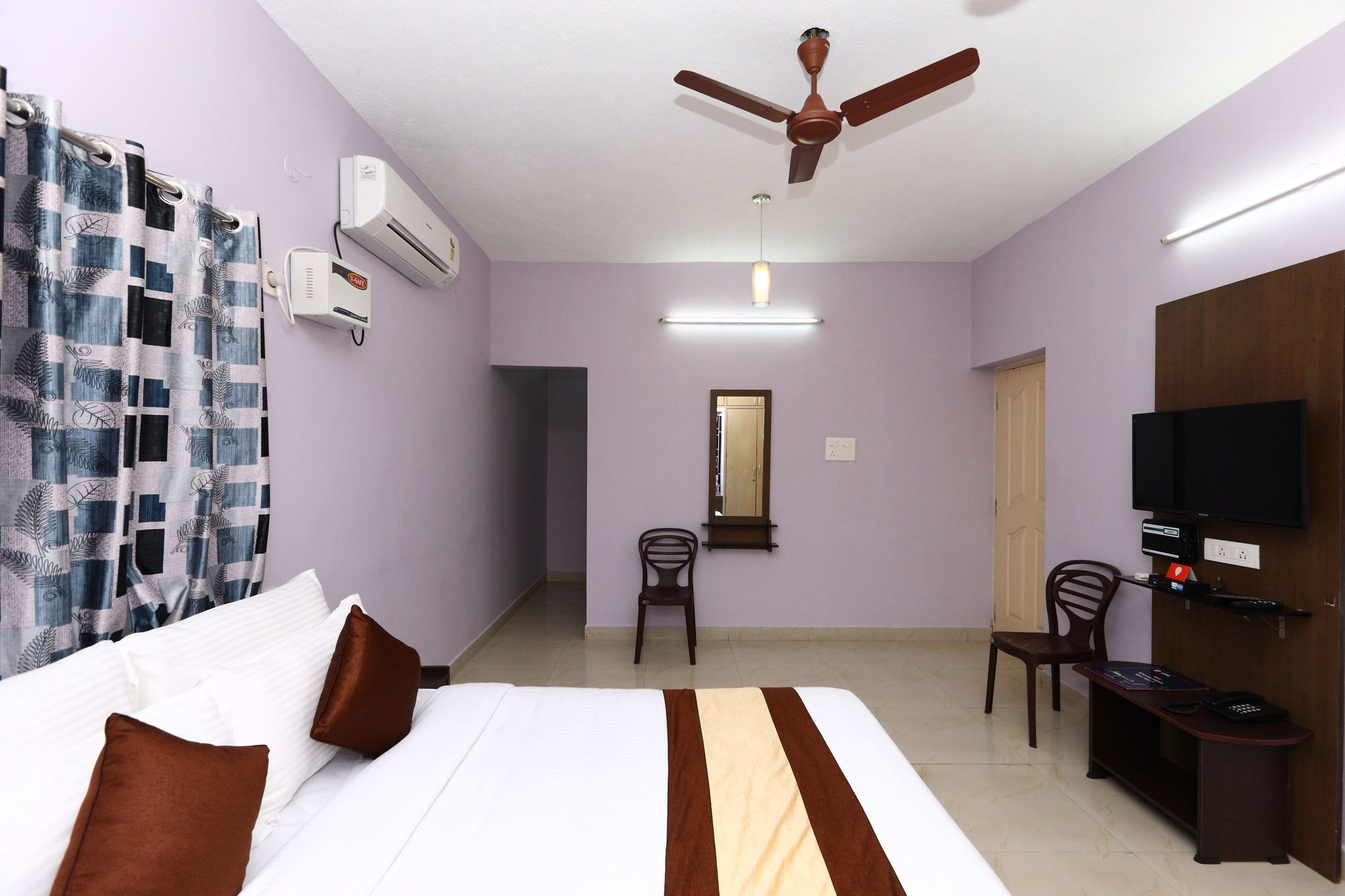 Oyo 8282 Heritage Residency