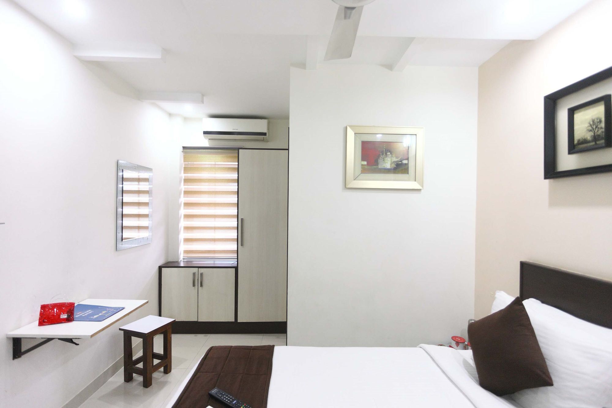 Rd Towers Hotel 3*
