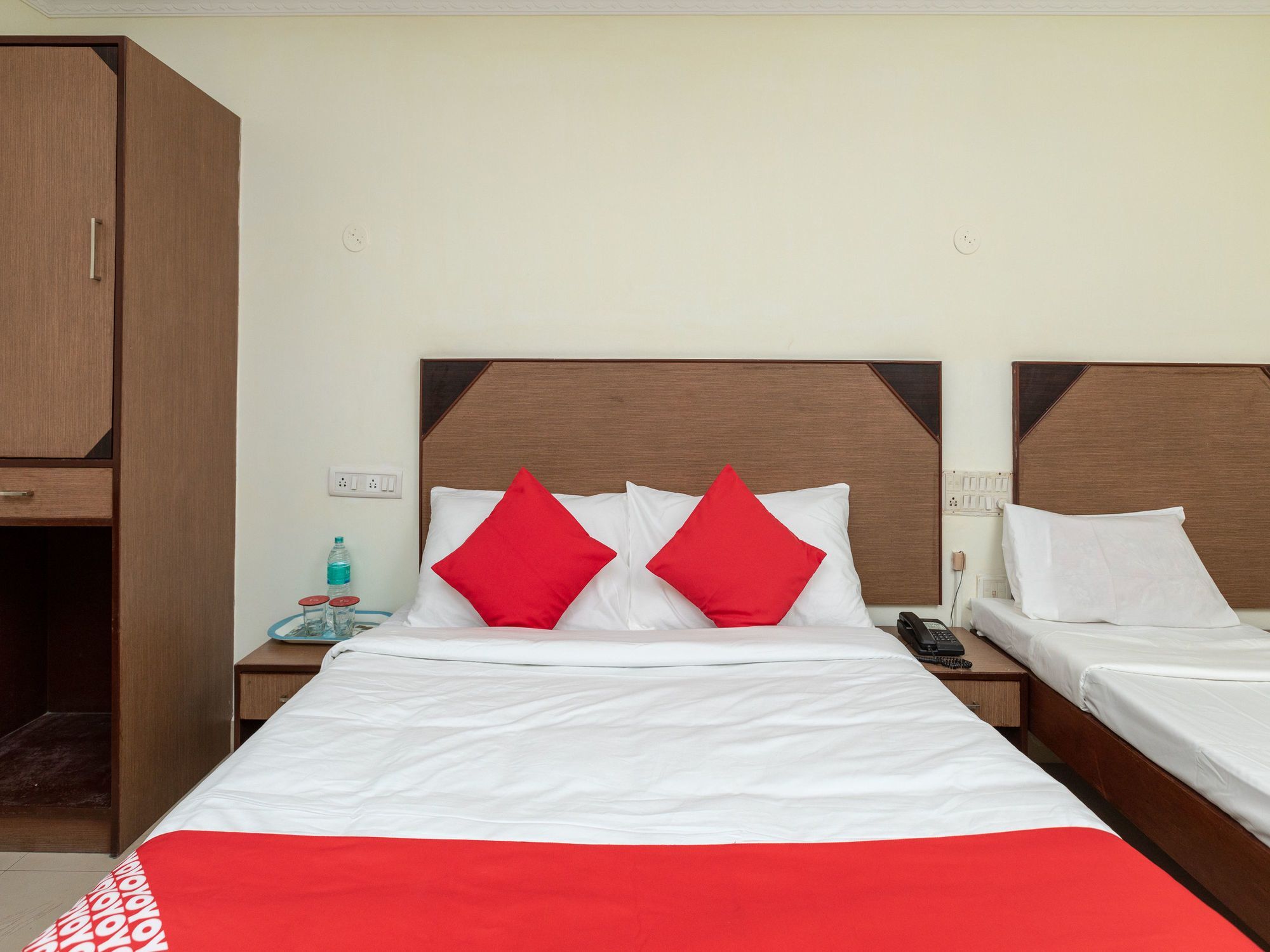 Oyo Flagship 15018 Golden Manor Chennai