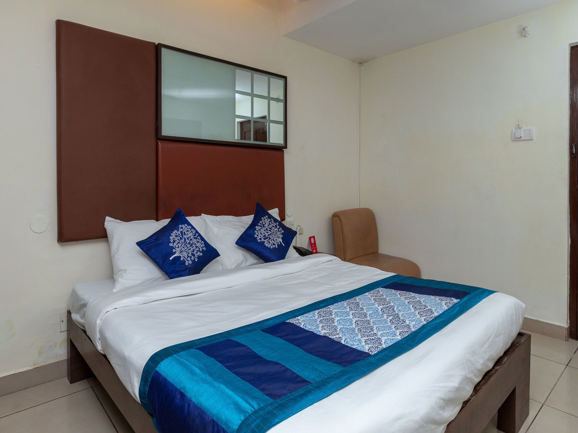 Hotel Oyo Flagship 15018 Golden Manor Chennai