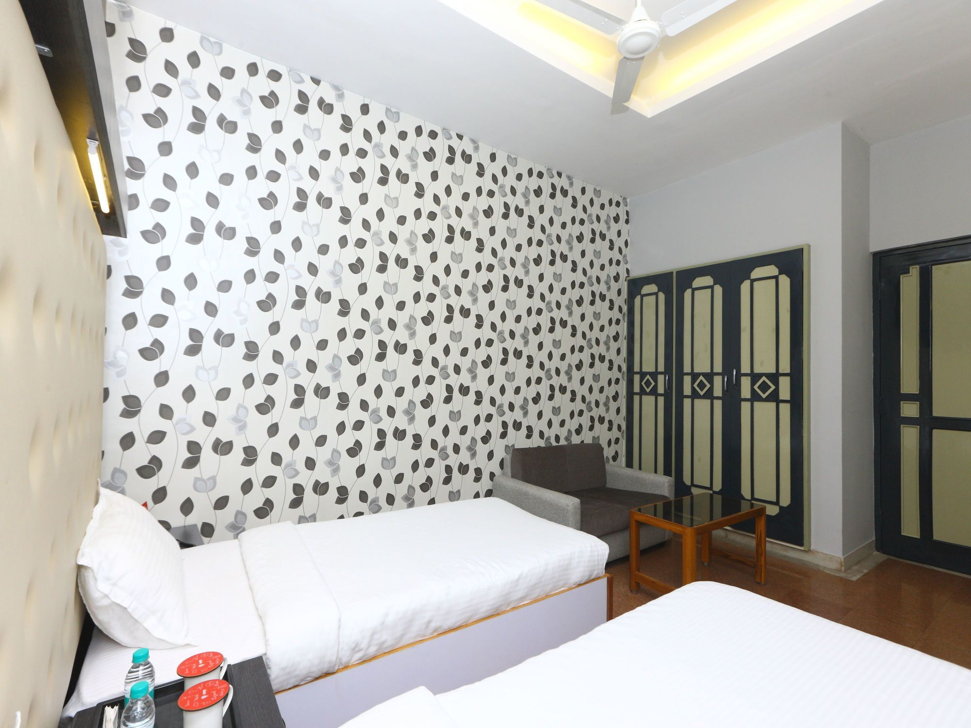 Hotel Oyo 9655 Grace Residency Chennai