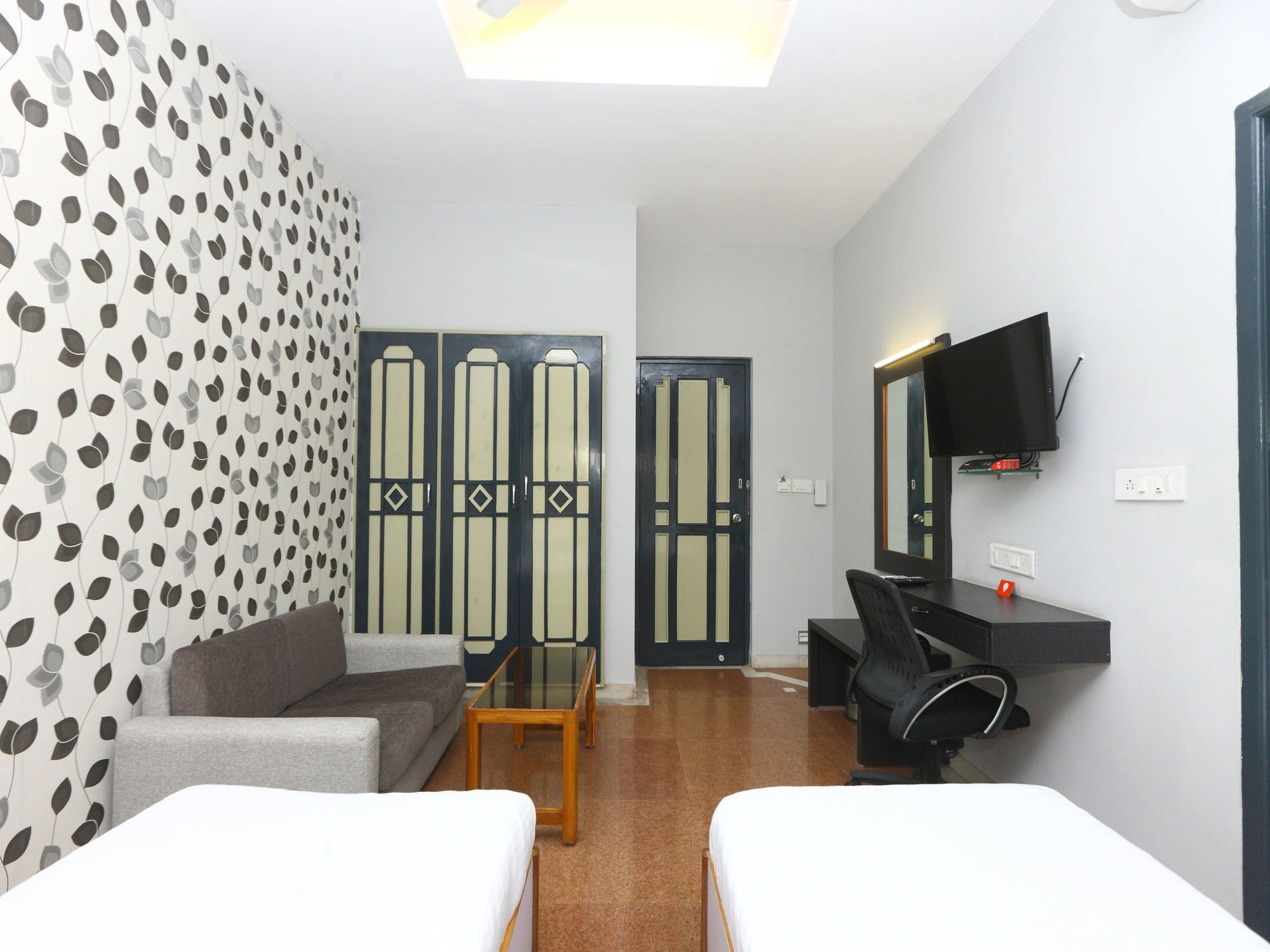 Hotel Oyo 9655 Grace Residency Chennai