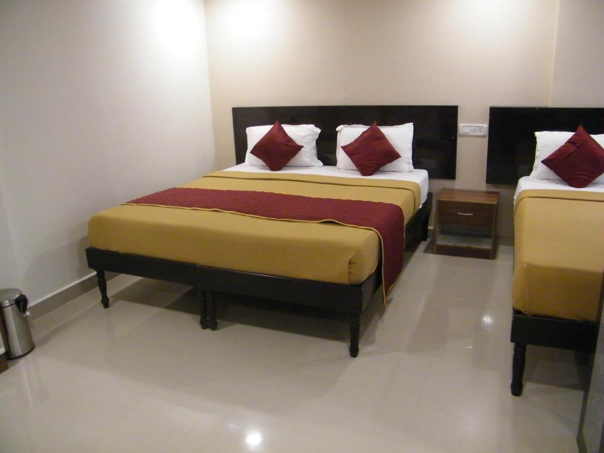 The White House Residency Hotel Chennai