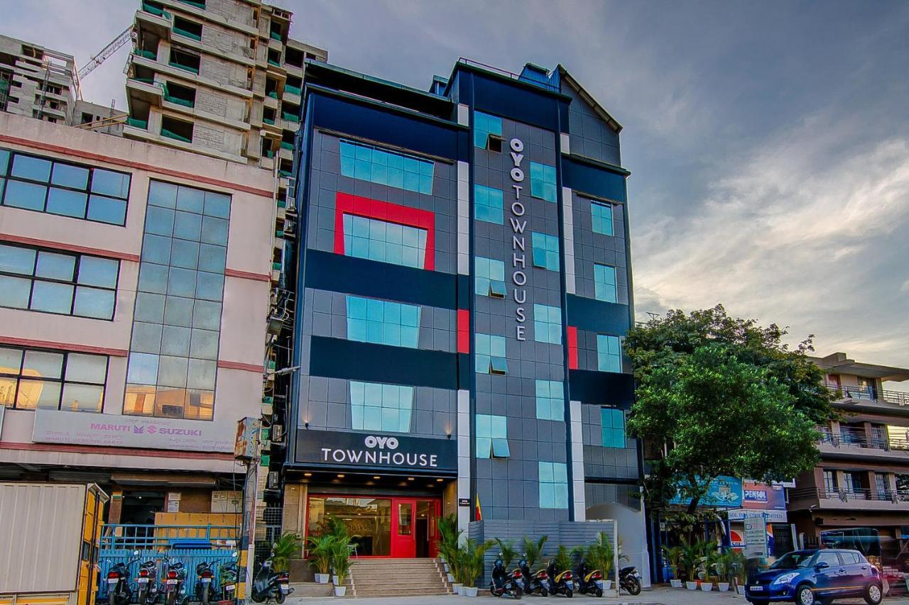 Hotel Oyo Townhouse 42 Urvashi Theatre Chennai