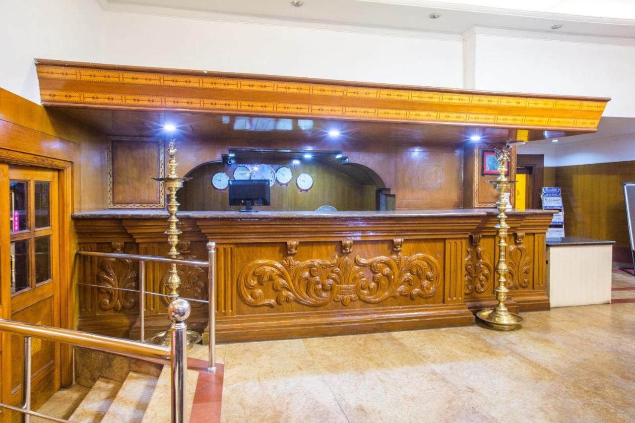 Hotel Capital O 69831 Mount Heera 3*