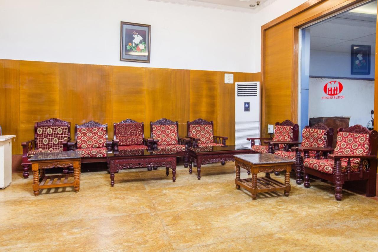 Hotel Capital O 69831 Mount Heera