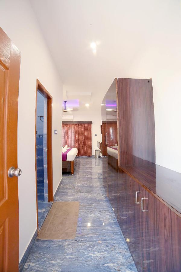 Hotel Sathvika