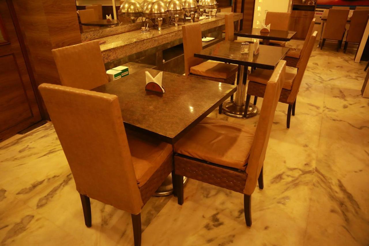 Royal Paris Hotel