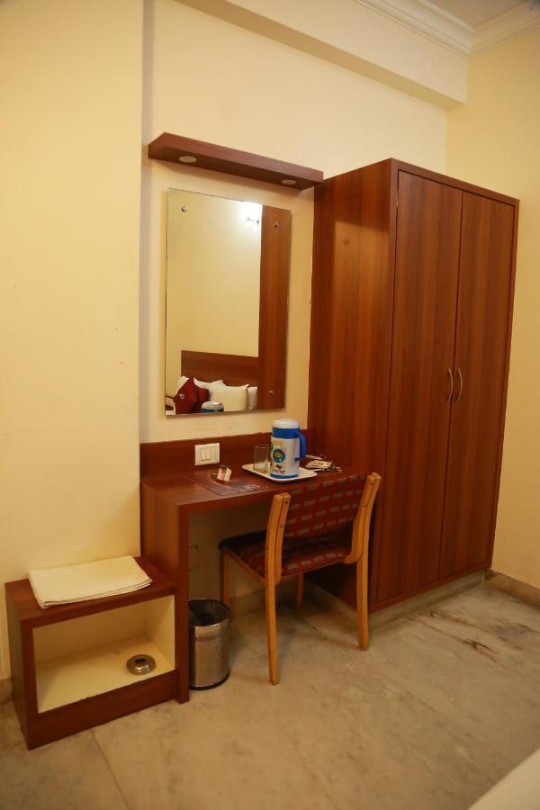 Royal Paris 2* Chennai