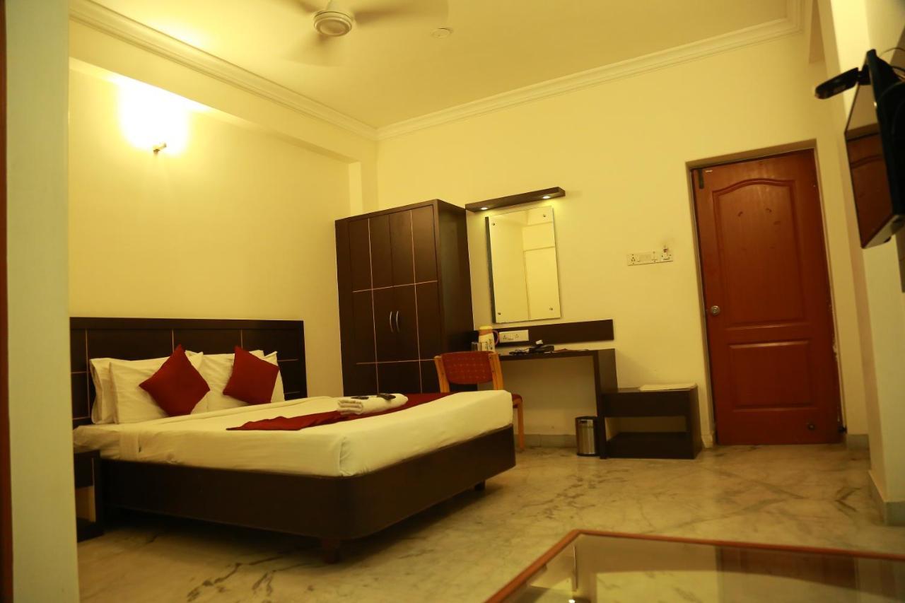 Hotel Royal Paris Chennai