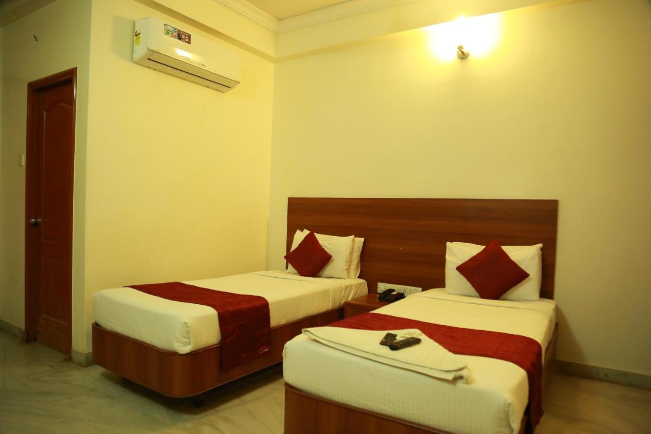Hotel Royal Paris 2*