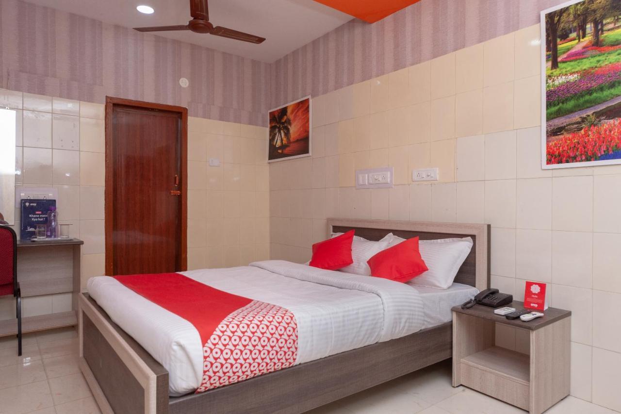 Flagship Akash Elite Hotel