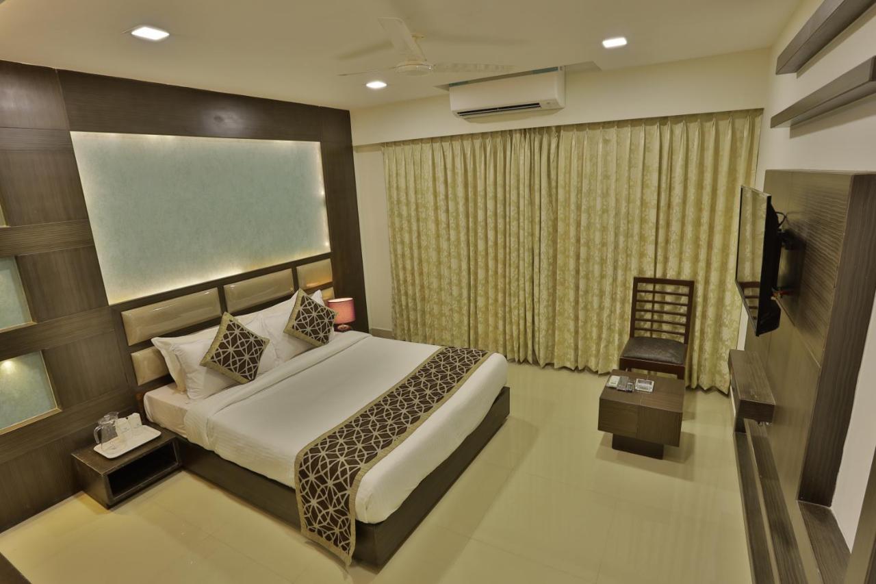 Hotel Greens Gate Chennai