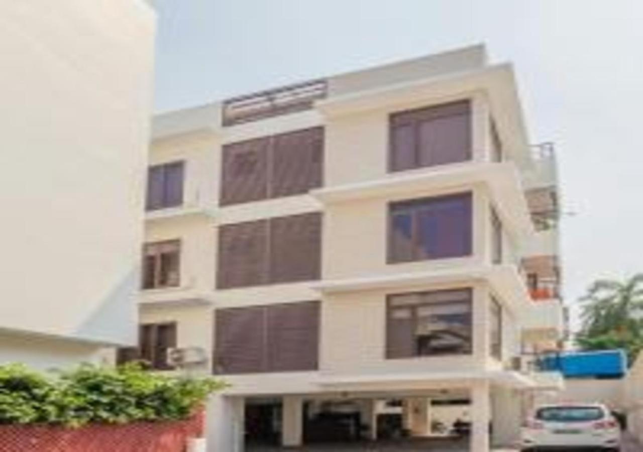 Kolam Serviced - Adyar. *