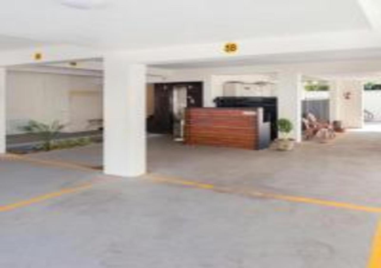 Kolam Serviced - Adyar. *